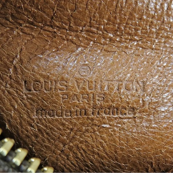 Authentic Louis Vuitton papillon 30 - Picture 4 of 10
